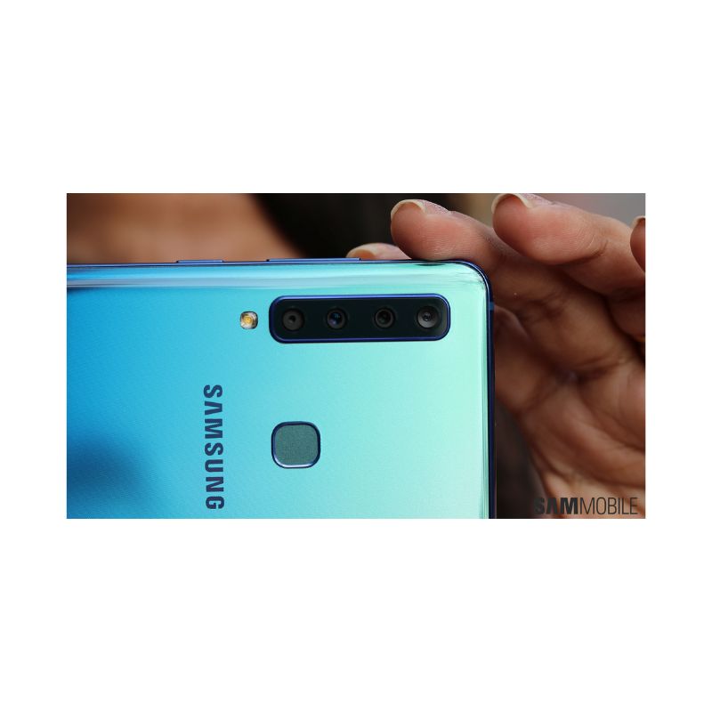 Samsung-Galaxy-A9-Plus-6GB-128GB-in-use